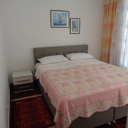 Pansion Danijela Hotel Rogoznica  Buitenkant foto