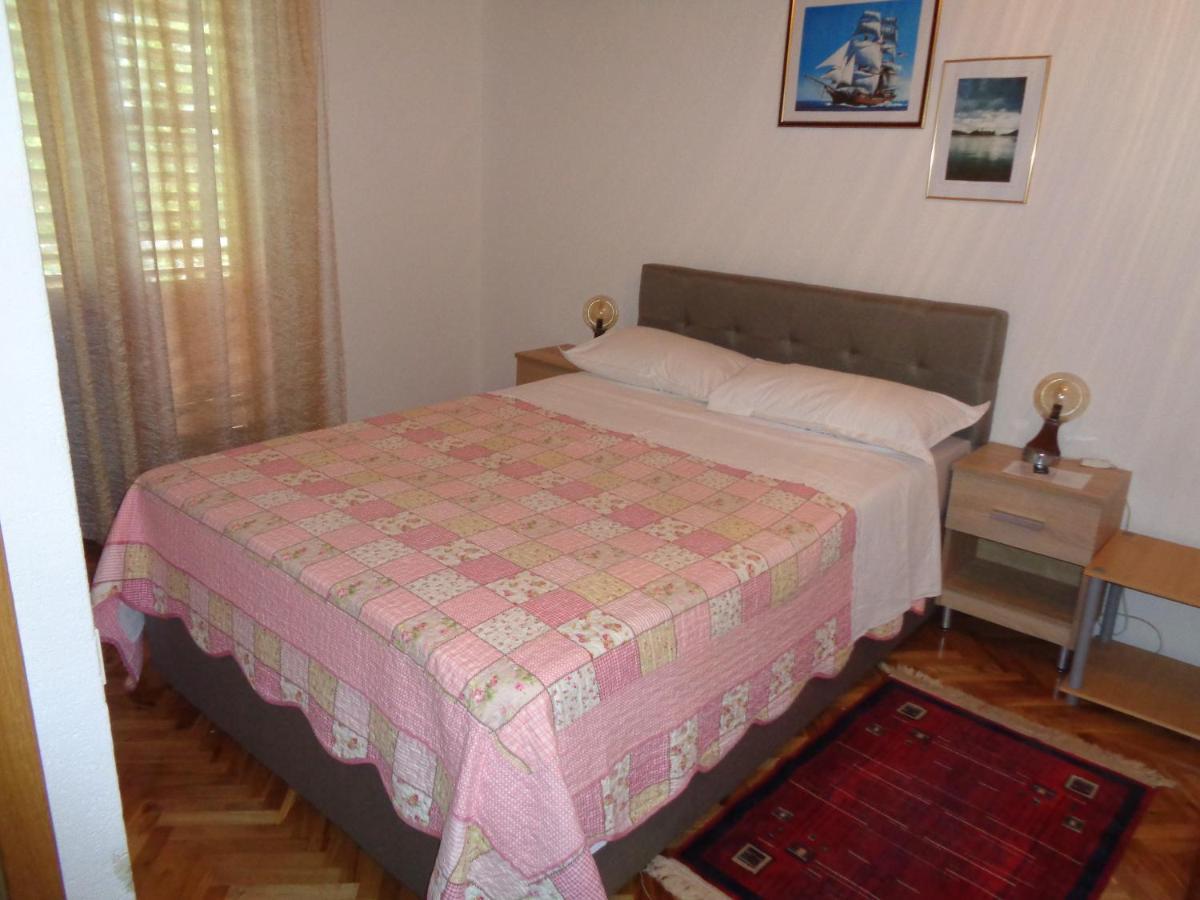 Pansion Danijela Hotel Rogoznica  Buitenkant foto