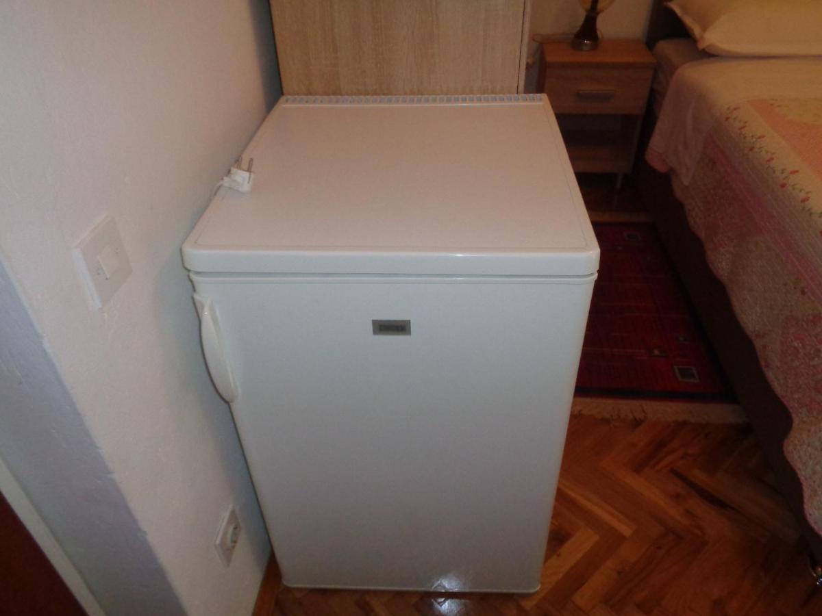 Pansion Danijela Hotel Rogoznica  Buitenkant foto