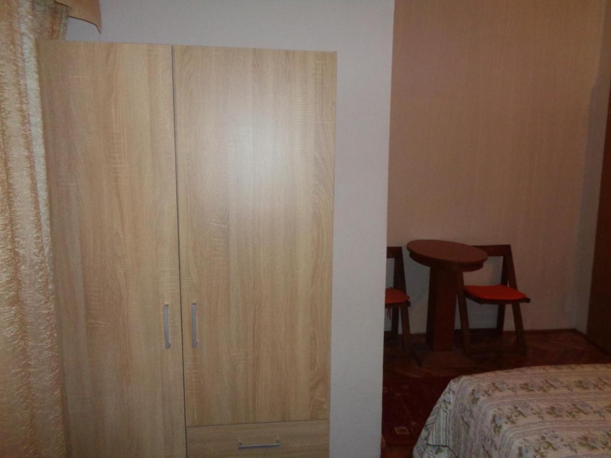 Pansion Danijela Hotel Rogoznica  Buitenkant foto