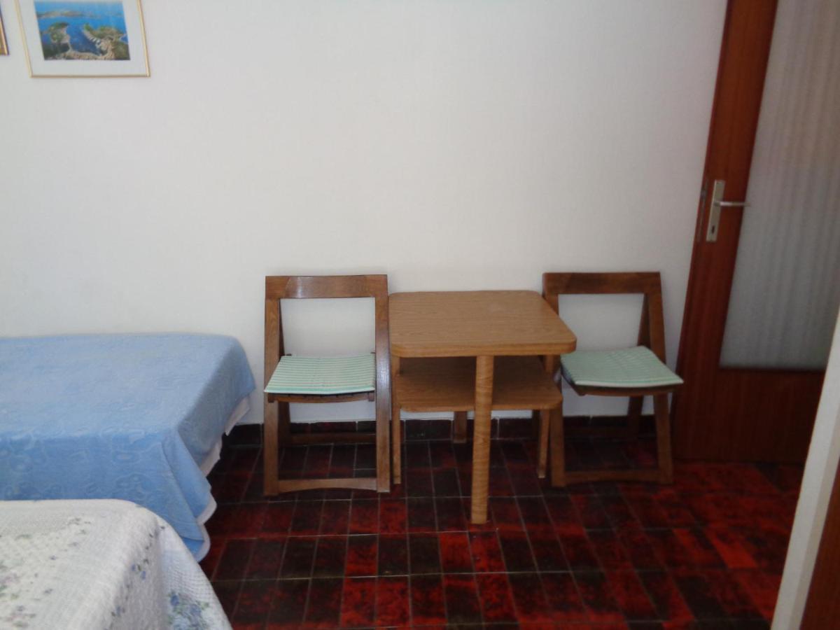 Pansion Danijela Hotel Rogoznica  Buitenkant foto