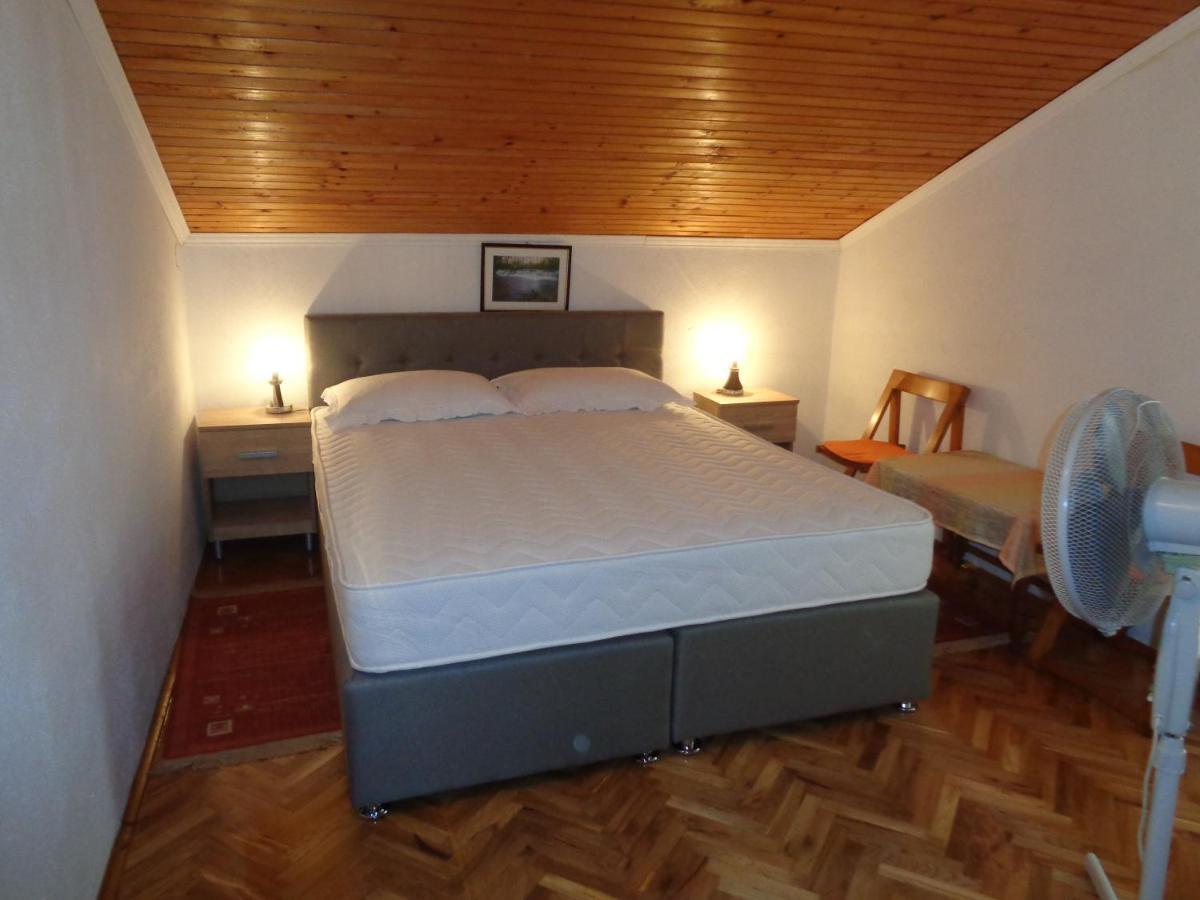 Pansion Danijela Hotel Rogoznica  Buitenkant foto