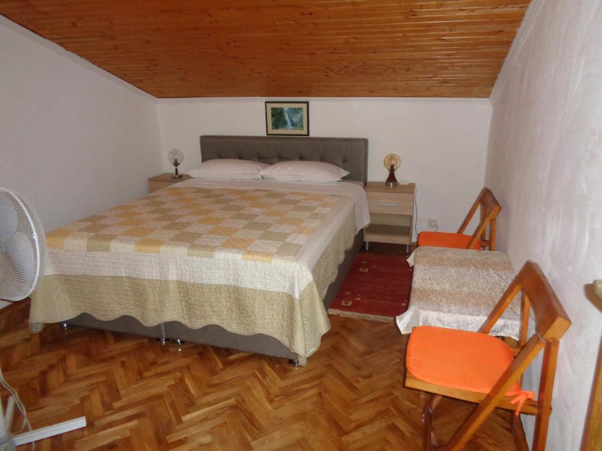 Pansion Danijela Hotel Rogoznica  Buitenkant foto